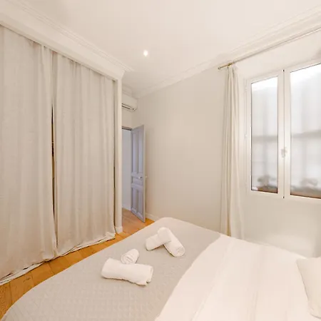 - Charming 3 Bedrooms Bourgeois - Lec2 Apartment *